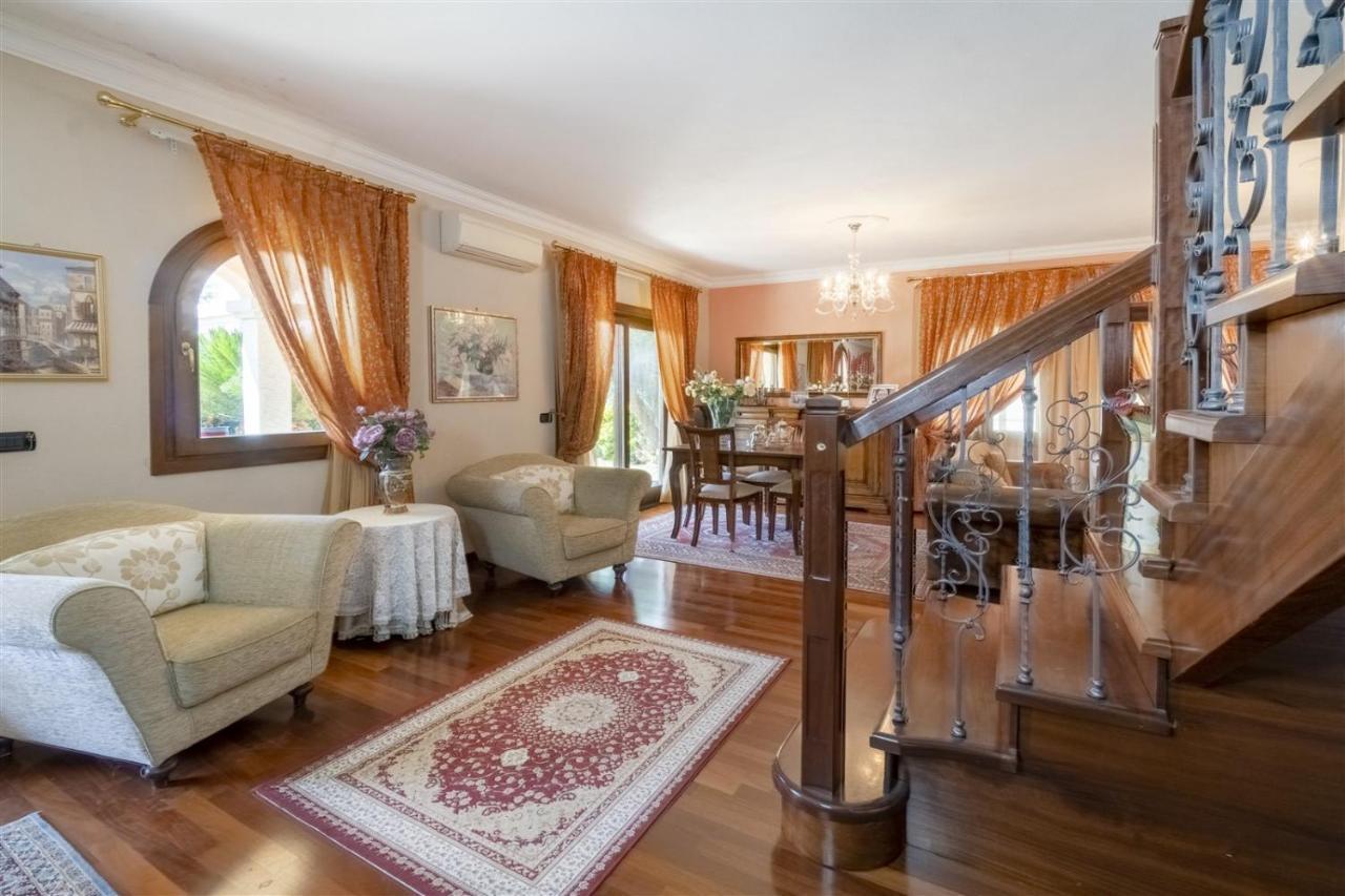Villa La Maison D'Anna Maria - Lt - Pms Casevacanze Όλμπια Εξωτερικό φωτογραφία