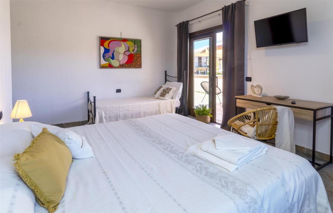 Villa La Maison D'Anna Maria - Lt - Pms Casevacanze Όλμπια Εξωτερικό φωτογραφία